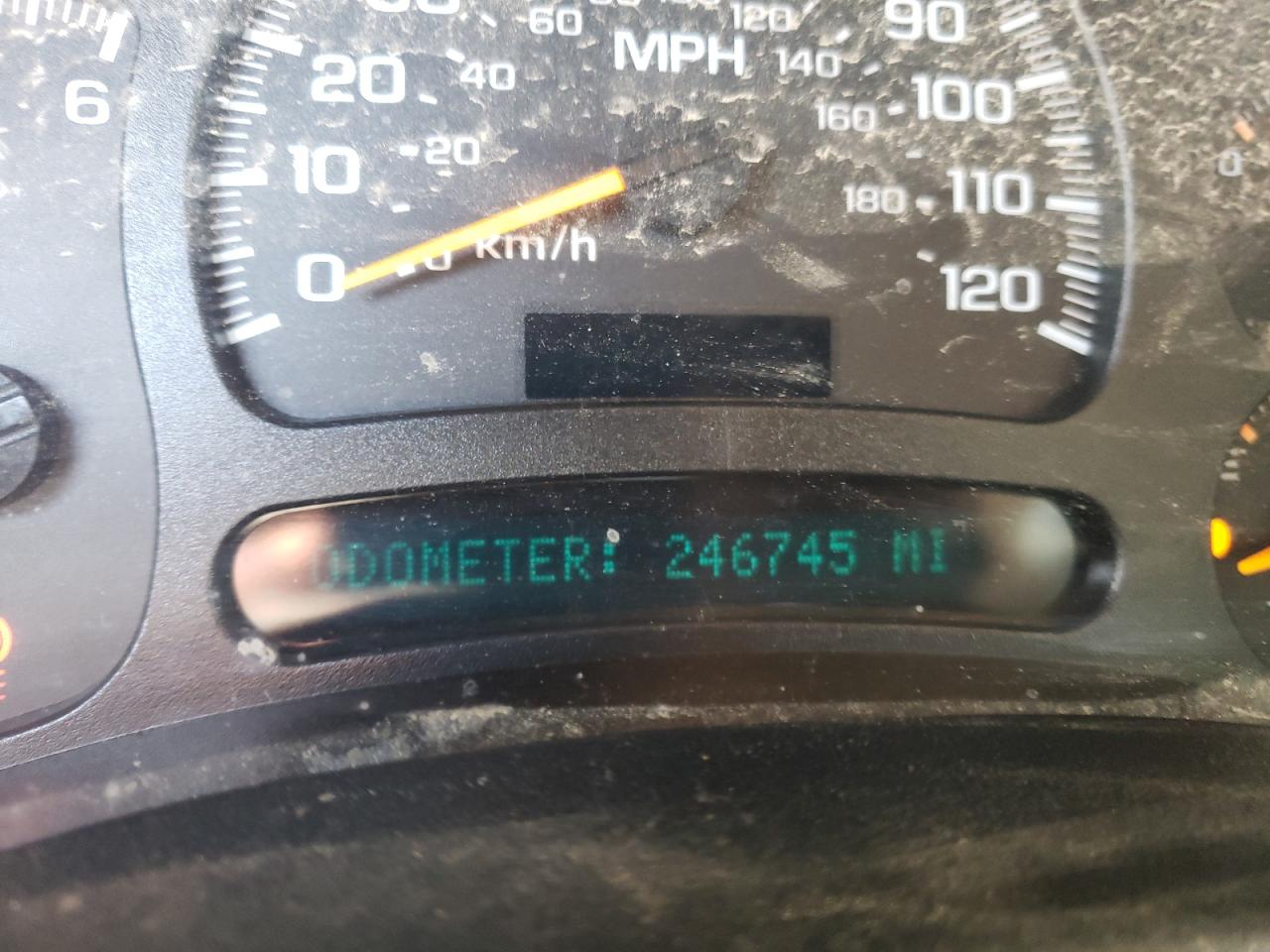 Photo 8 from auction – 2004 CHEVROLET SILVERADO with VIN 2GCEK13T841419252