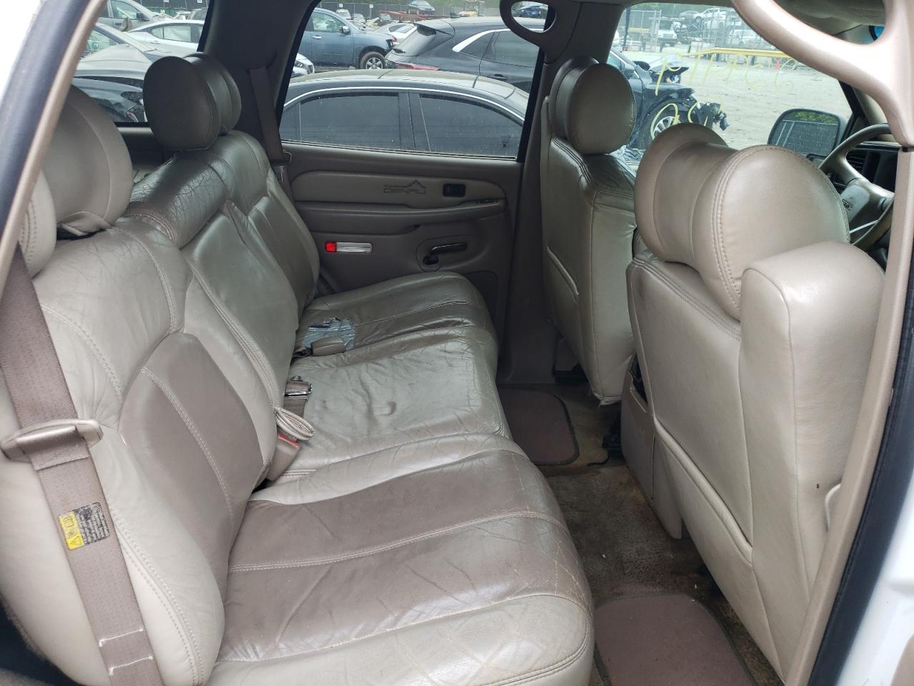 Photo 6 from auction – 2002 GMC DENALI with VIN 1GKEK63U32J323087