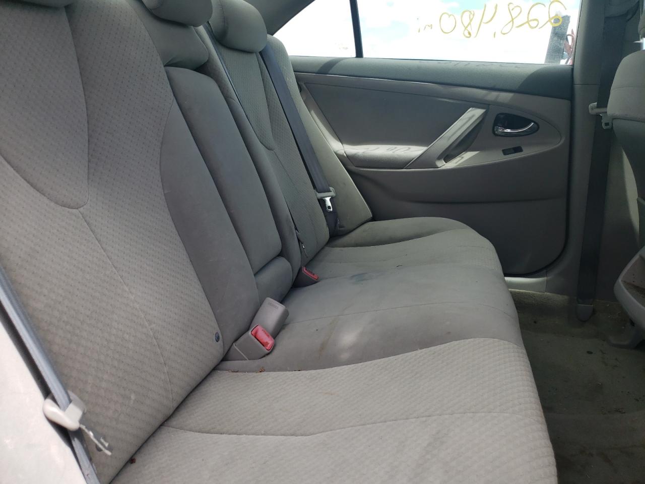 Photo 6 from auction – 2007 TOYOTA CAMRY CE with VIN 4T1BE46K07U031211