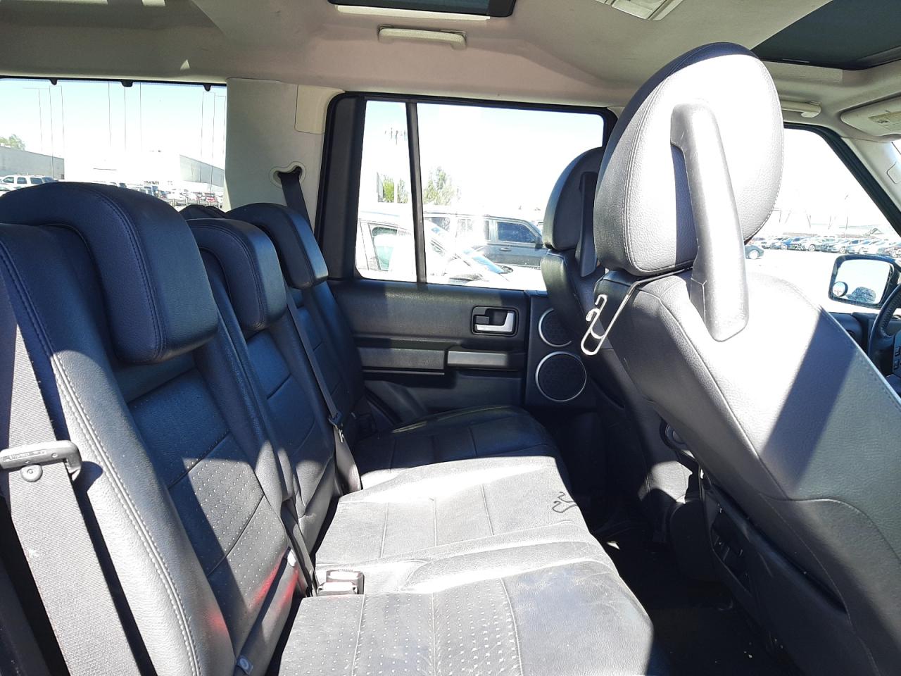 Photo 6 from auction – 2006 LAND ROVER LR3 SE with VIN SALAD24496A352992