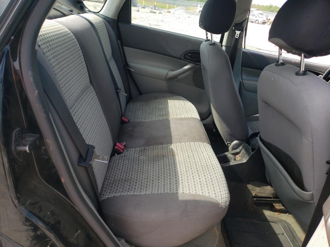 Photo 6 from auction – 2007 FORD FOCUS ZX4 with VIN 1FAHP34N97W292959