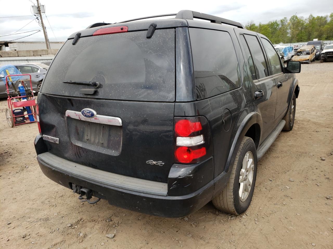 Photo 4 from auction – 2010 FORD EXPLORER X with VIN 1FMEU7DE6AUA79169