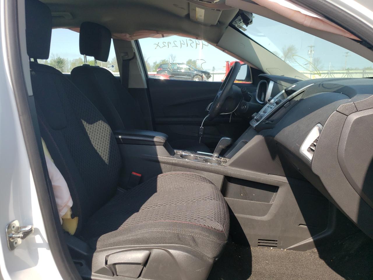 Photo 5 from auction – 2014 CHEVROLET EQUINOX LS with VIN 2GNALAEK2E1142476