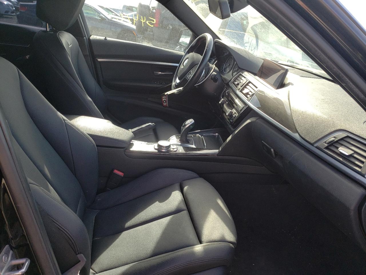 Photo 5 from auction – 2016 BMW 328 I SULE with VIN WBA8E9G58GNT43482