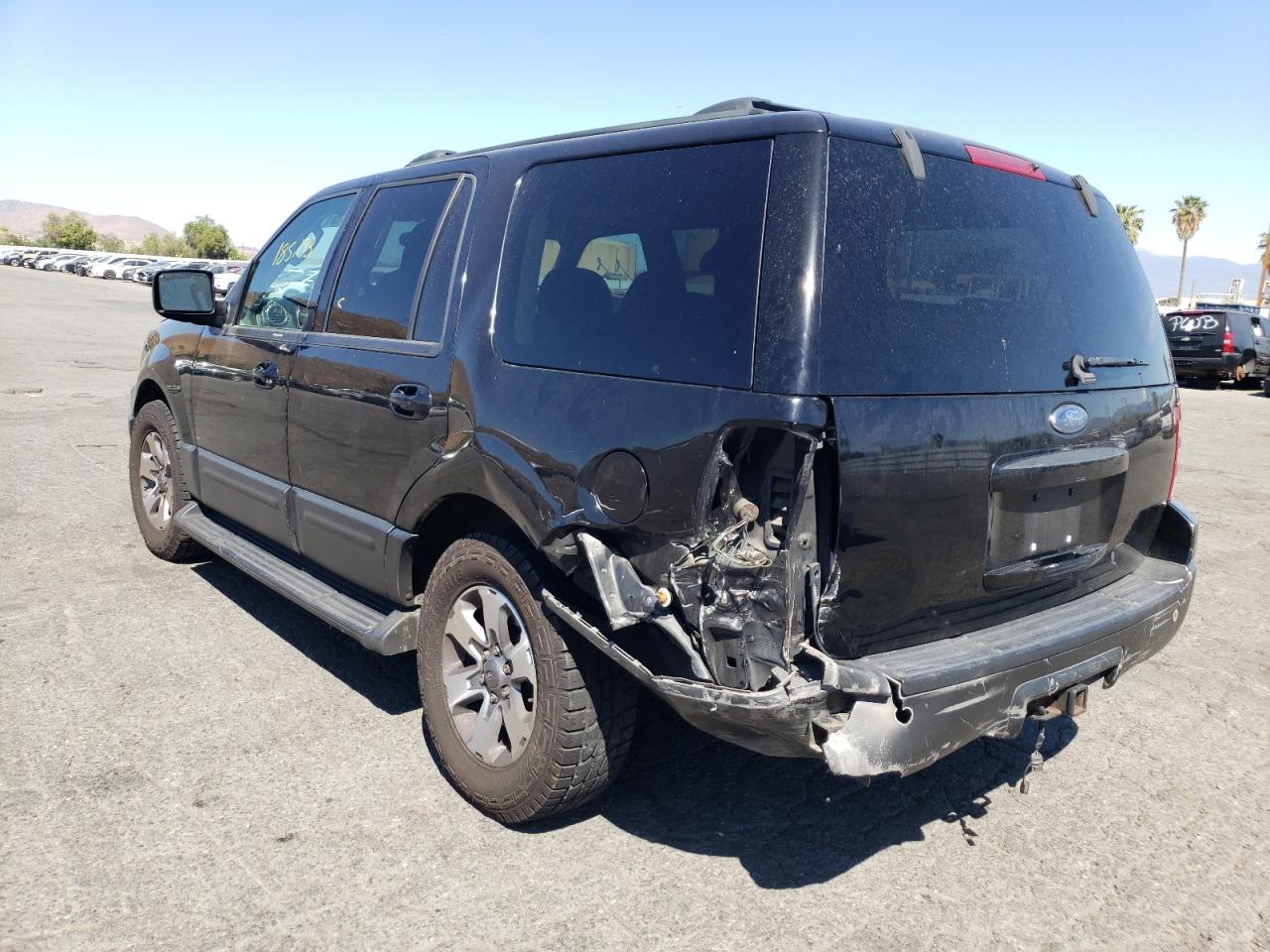 Photo 3 from auction – 2004 FORD EXPEDITION with VIN 1FMFU16L14LB89649