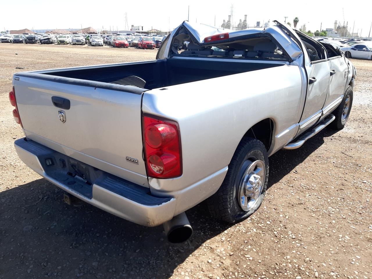 Photo 14 from auction – 2007 DODGE RAM 2500 S with VIN 3D7KR28C67G712811