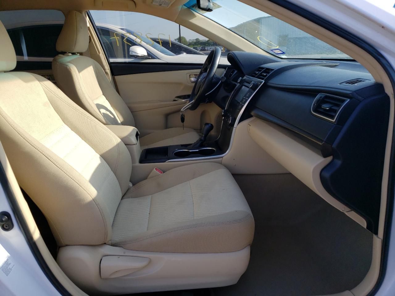Photo 5 from auction – 2015 TOYOTA CAMRY LE with VIN 4T1BF1FK9FU992240