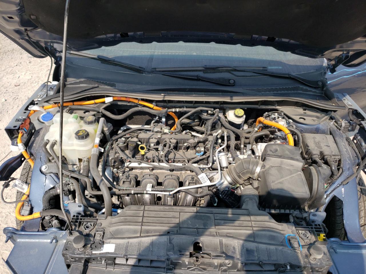Photo 7 from auction – 2020 FORD ESCAPE SE with VIN 1FMCU9BZ6LUC07471