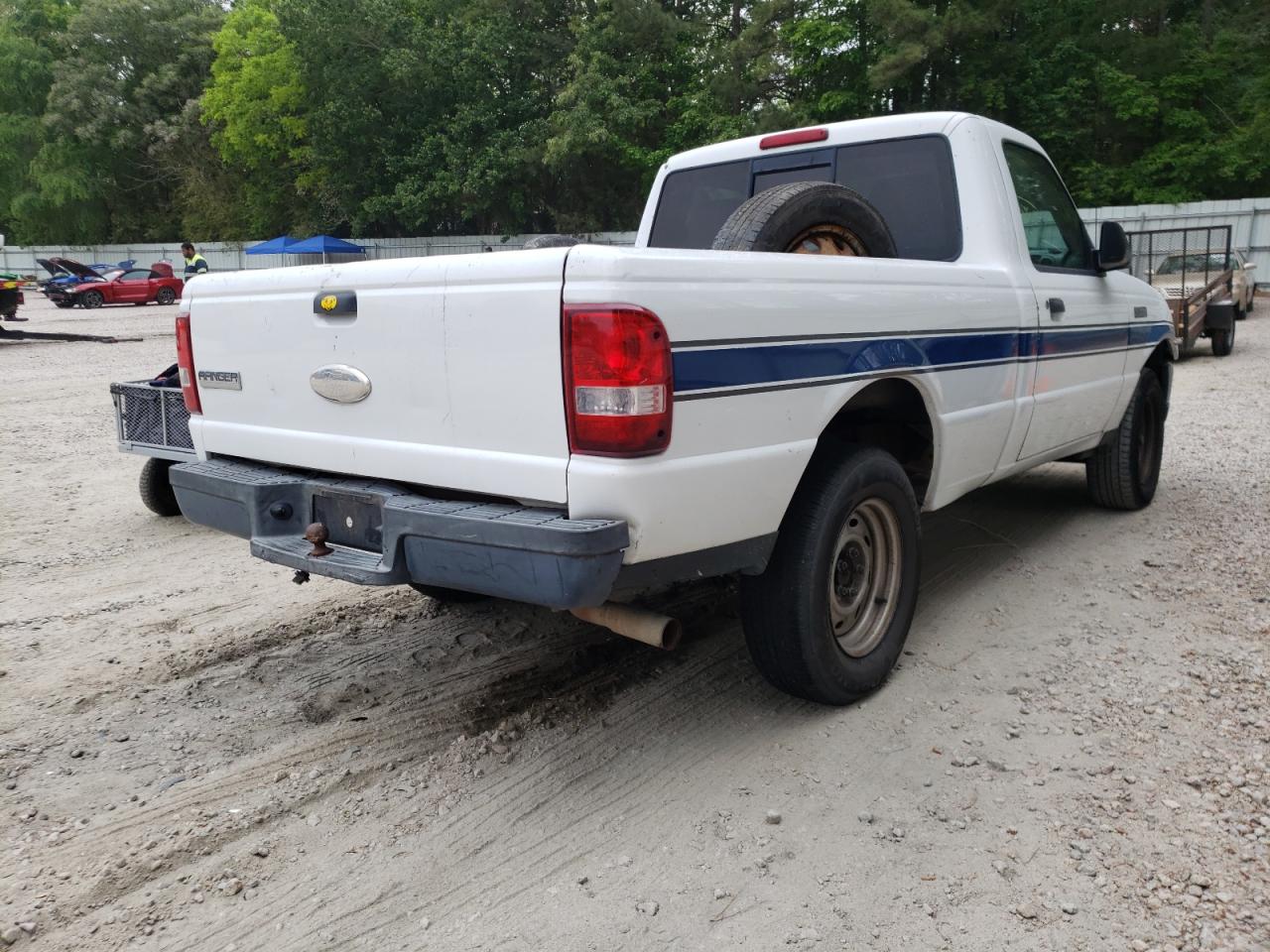 Photo 4 from auction – 2006 FORD RANGER with VIN 1FTYR10U06PA60443