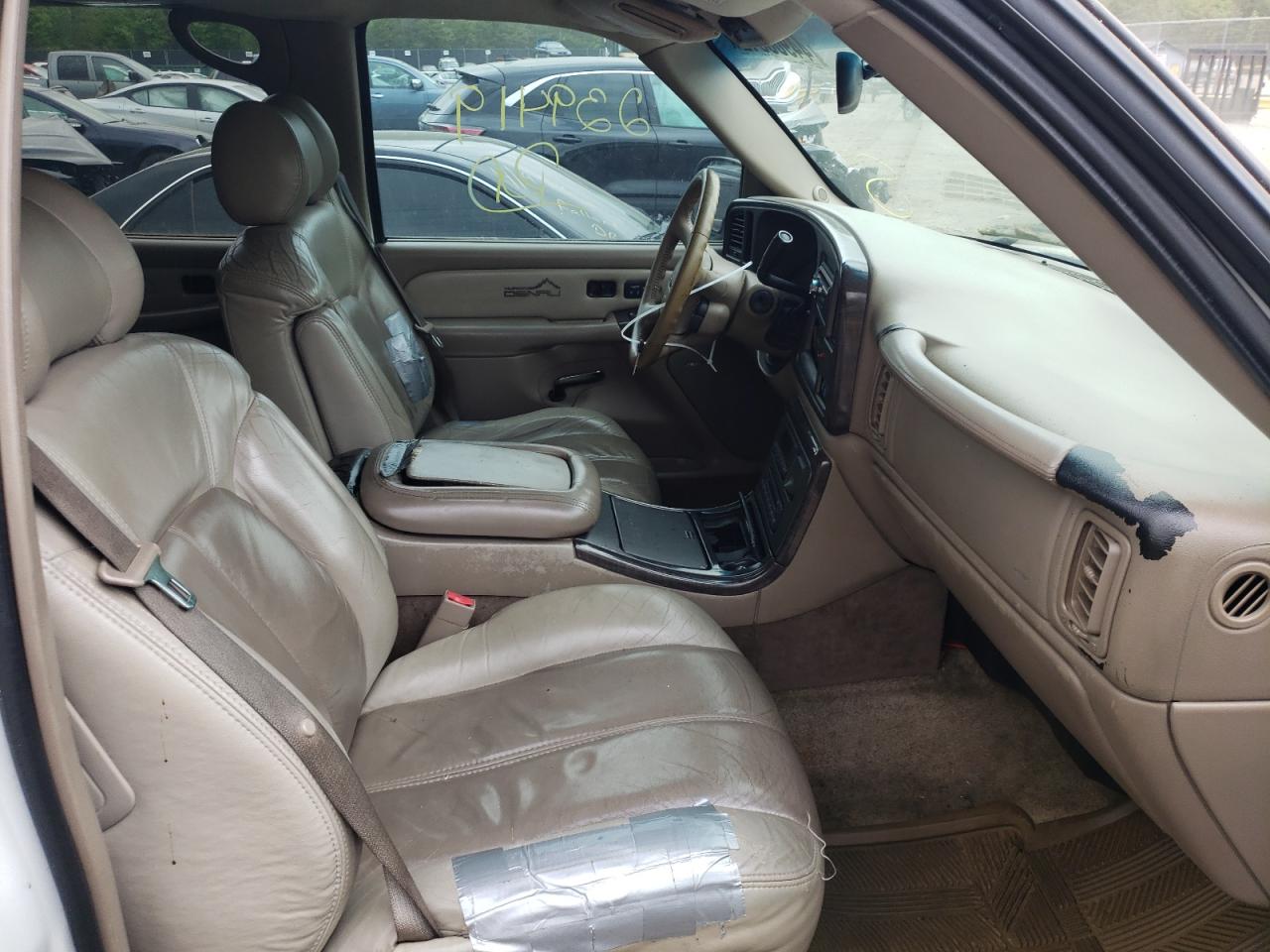 Photo 5 from auction – 2002 GMC DENALI with VIN 1GKEK63U32J323087