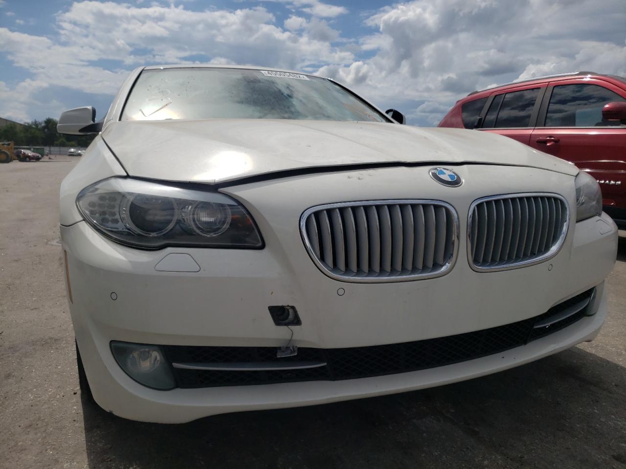 Photo 9 from auction – 2012 BMW 528 XI with VIN WBAXH5C51CDW09748