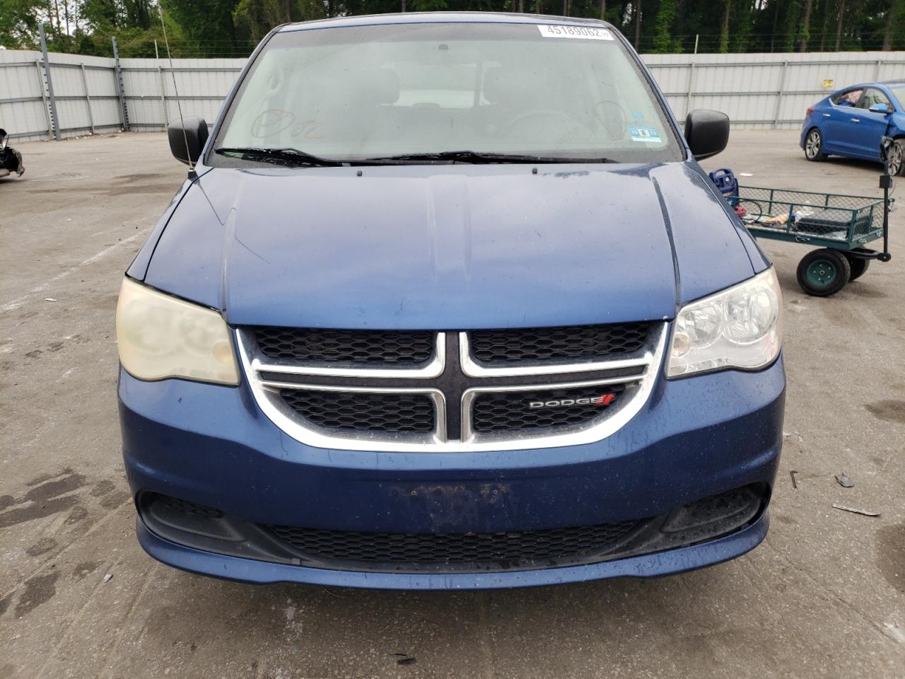 Photo 9 from auction – 2011 DODGE GRAND CARA with VIN 2D4RN4DG6BR719482