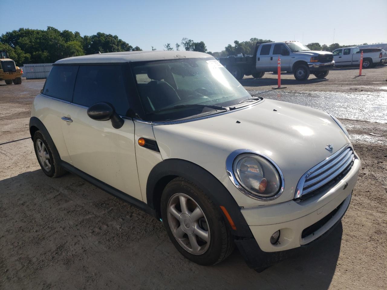 MINI COOPER 2009 with VIN WMWMF33559TW72864 - Photo from auction