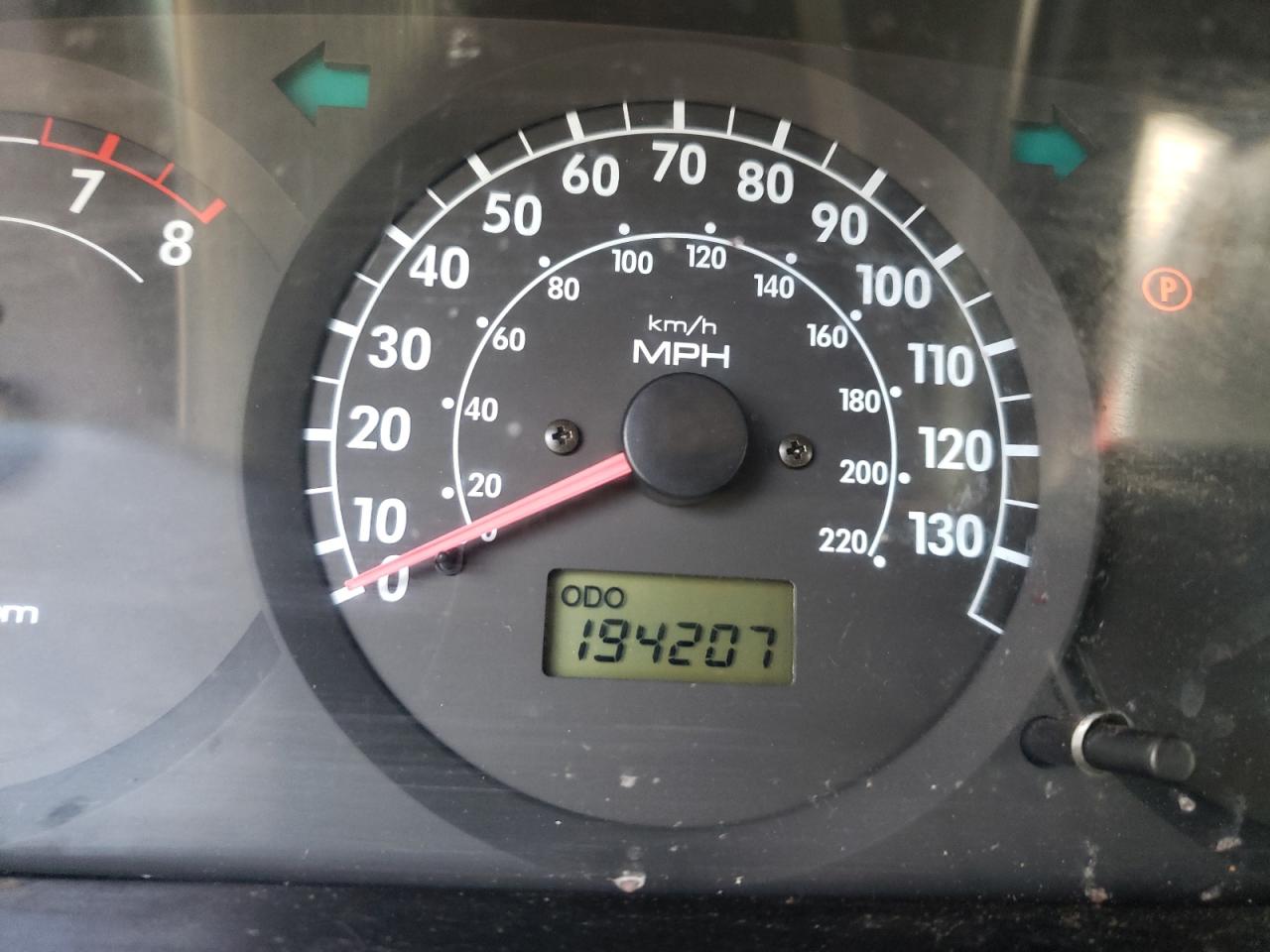 Photo 8 from auction – 2004 KIA SPECTRA BA with VIN KNAFB121045314821