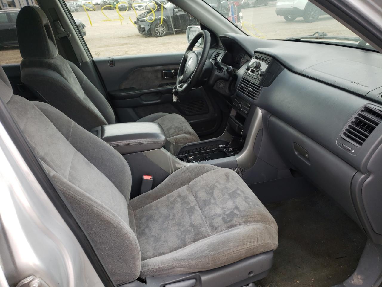 Photo 5 from auction – 2003 HONDA PILOT EX with VIN 2HKYF184X3H503766
