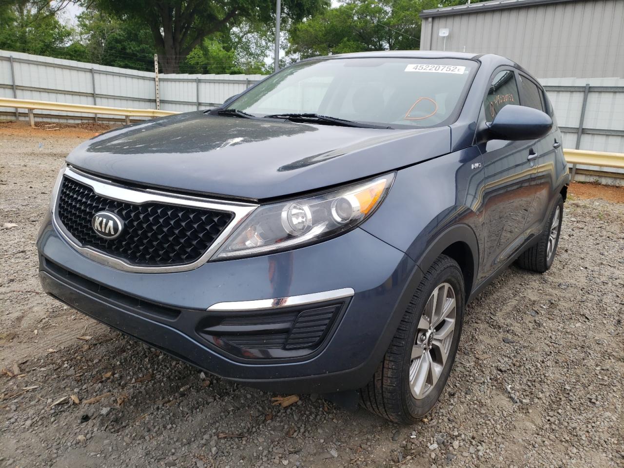 Photo 2 from auction – 2015 KIA SPORTAGE L with VIN KNDPBCAC4F7741724