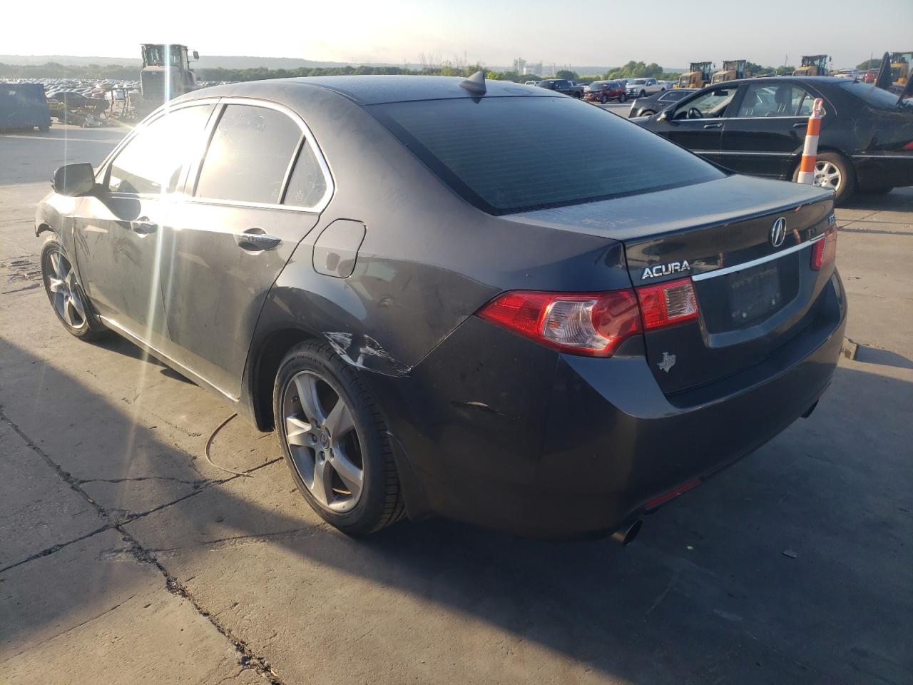 Photo 3 from auction – 2012 ACURA TSX TECH with VIN JH4CU2F63CC010855