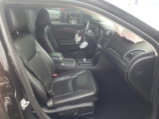 Photo 5 from auction – 2019 CHRYSLER 300 LIMITE with VIN 2C3CCAKG7KH586655