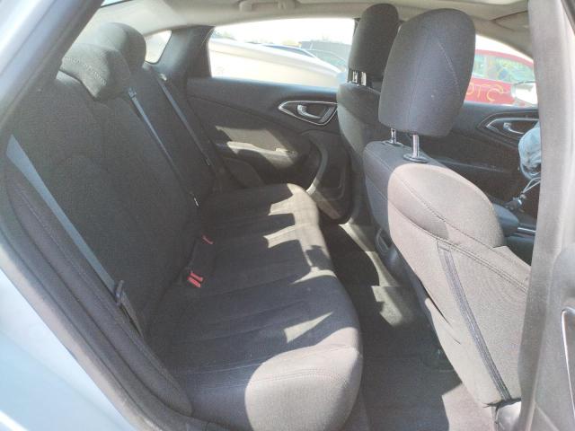 Photo 6 from auction – 2016 CHRYSLER 200 LIMITE with VIN 1C3CCCAB3GN168559