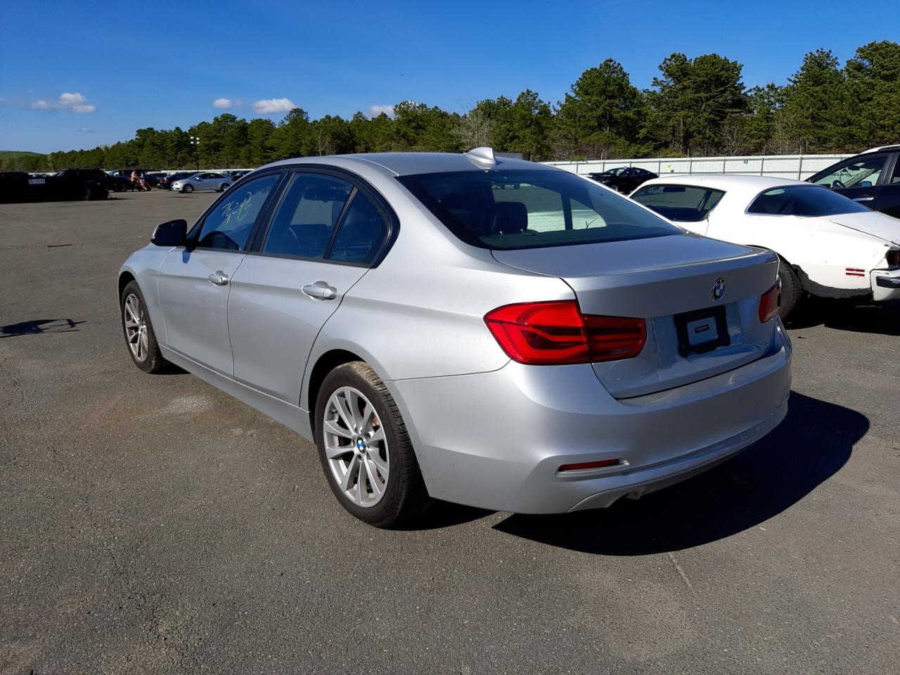 Photo 3 from auction – 2018 BMW 320 XI with VIN WBA8A3C57JA357905