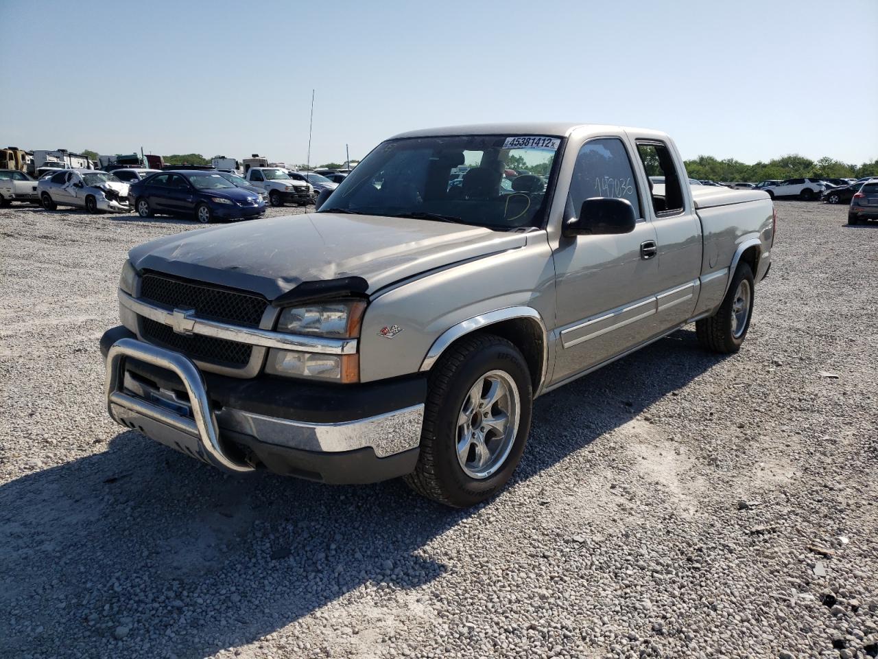 Photo 2 from auction – 2003 CHEVROLET SILVERADO with VIN 2GCEC19T331313052
