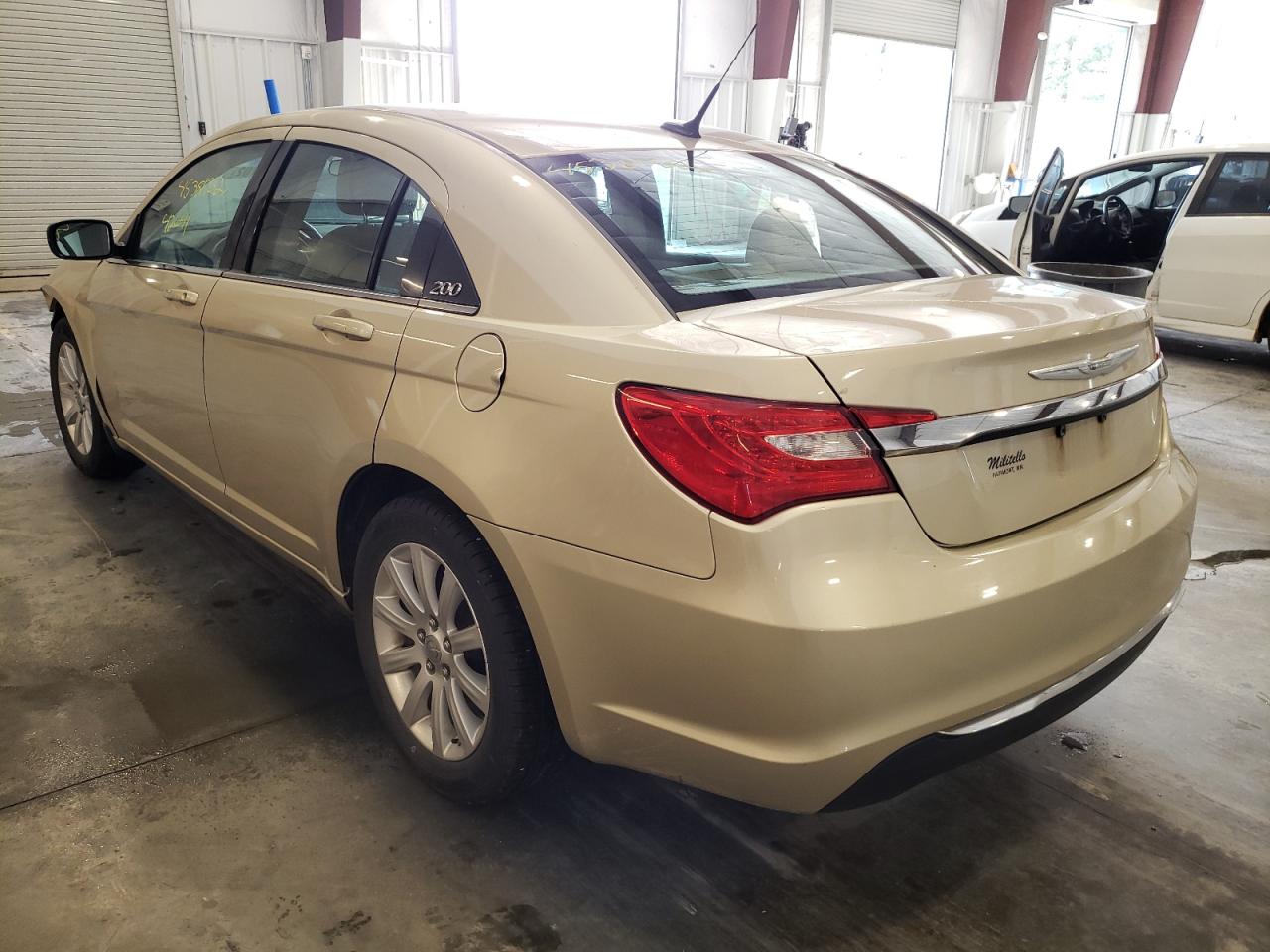 Photo 3 from auction – 2011 CHRYSLER 200 TOURIN with VIN 1C3BC1FBXBN500773