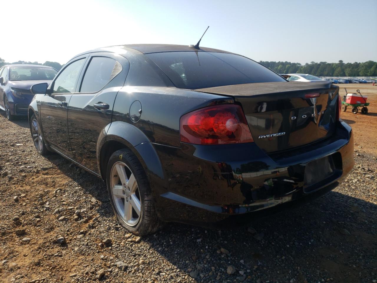 Фото 3 с аукциона – 2014 DODGE AVENGER SE с VIN 1C3CDZAB9EN219625