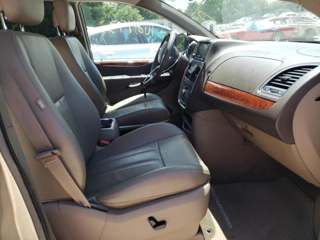 Photo 5 from auction – 2014 CHRYSLER TOWN & COU with VIN 2C4RC1CG7ER108657