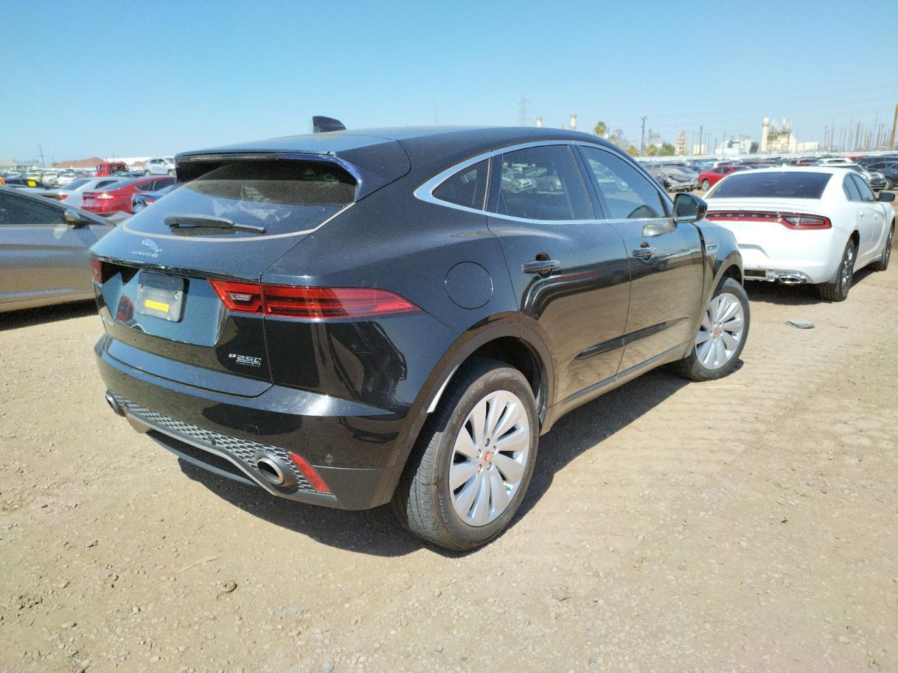 Photo 4 from auction – 2018 JAGUAR E-PACE SE with VIN SADFP2FX2J1Z14398
