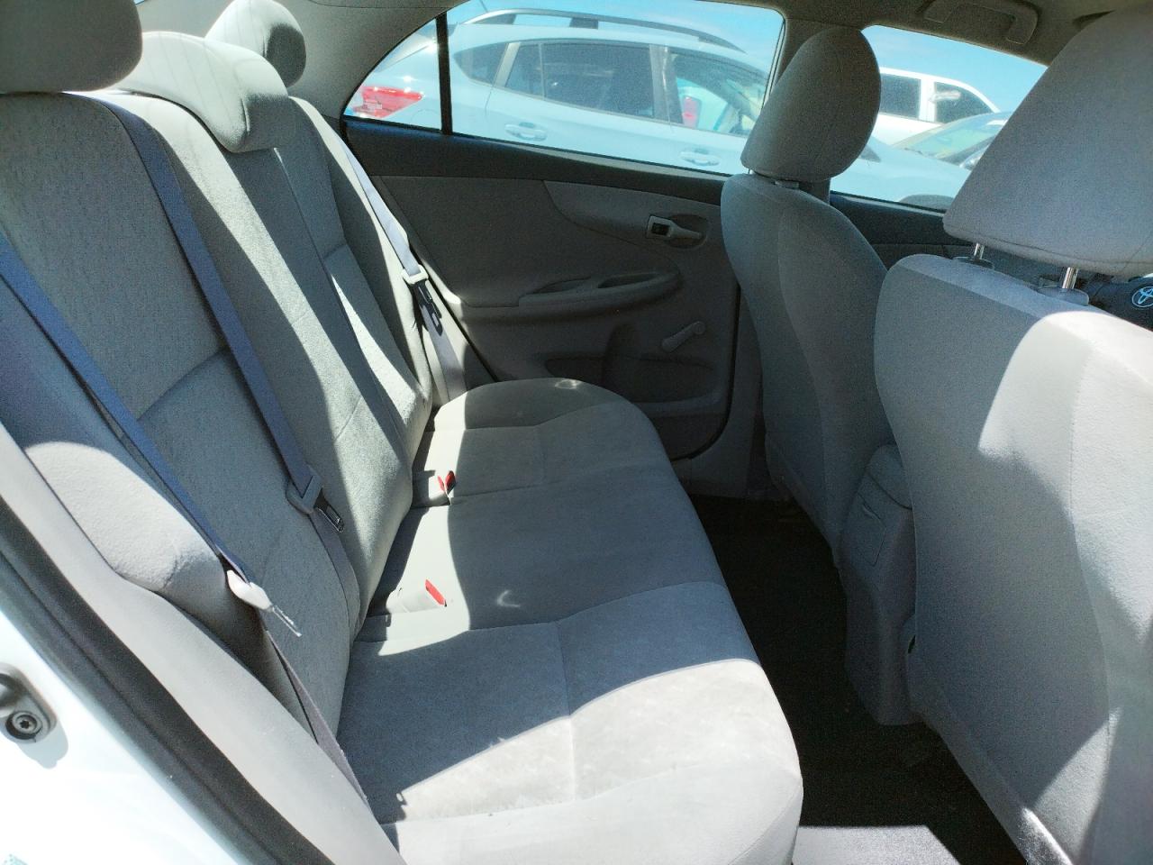 Photo 6 from auction – 2009 TOYOTA COROLLA BA with VIN 1NXBU40E89Z012172