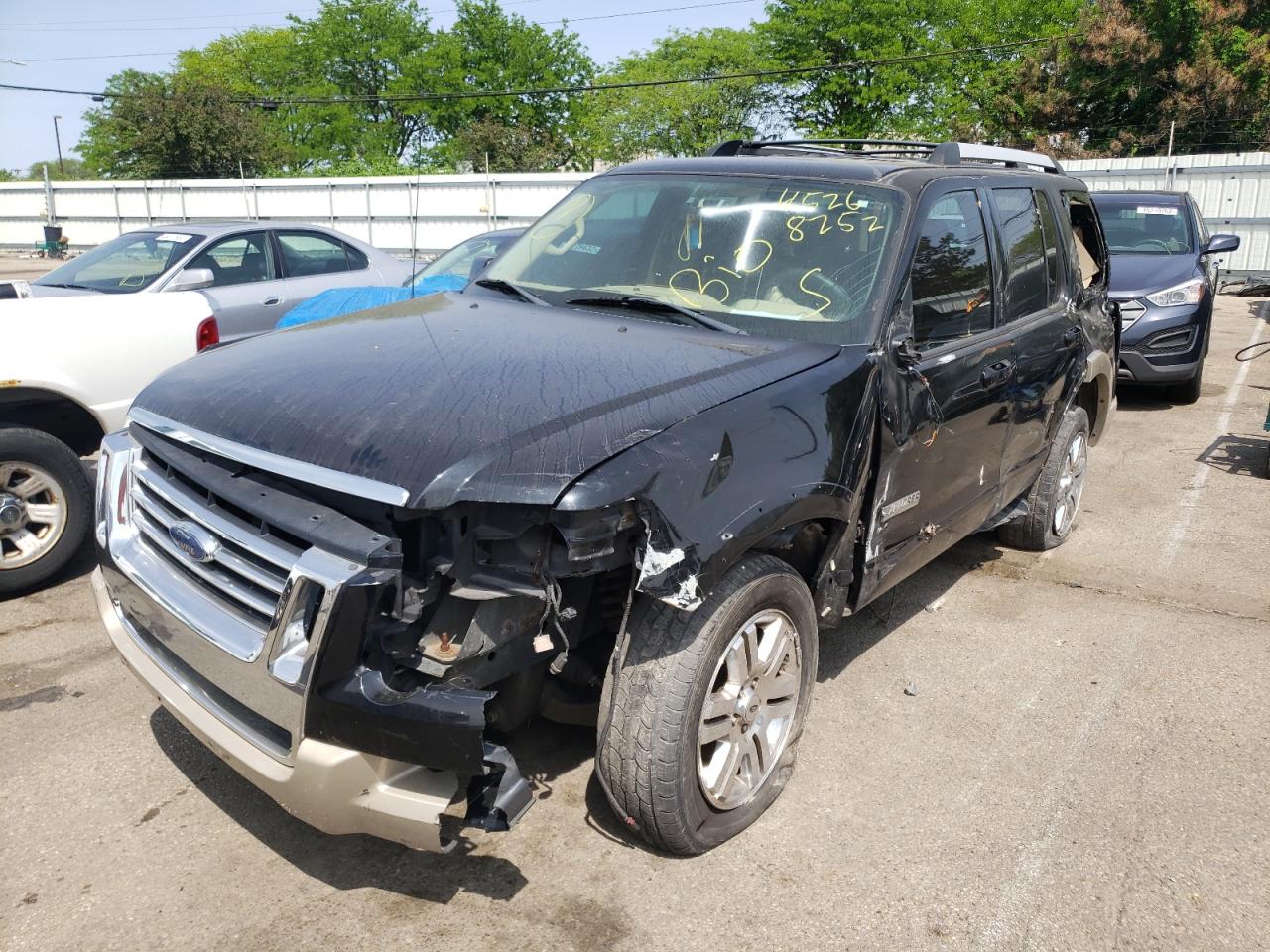 Photo 2 from auction – 2006 FORD EXPLORER E with VIN 1FMEU74896UA20117