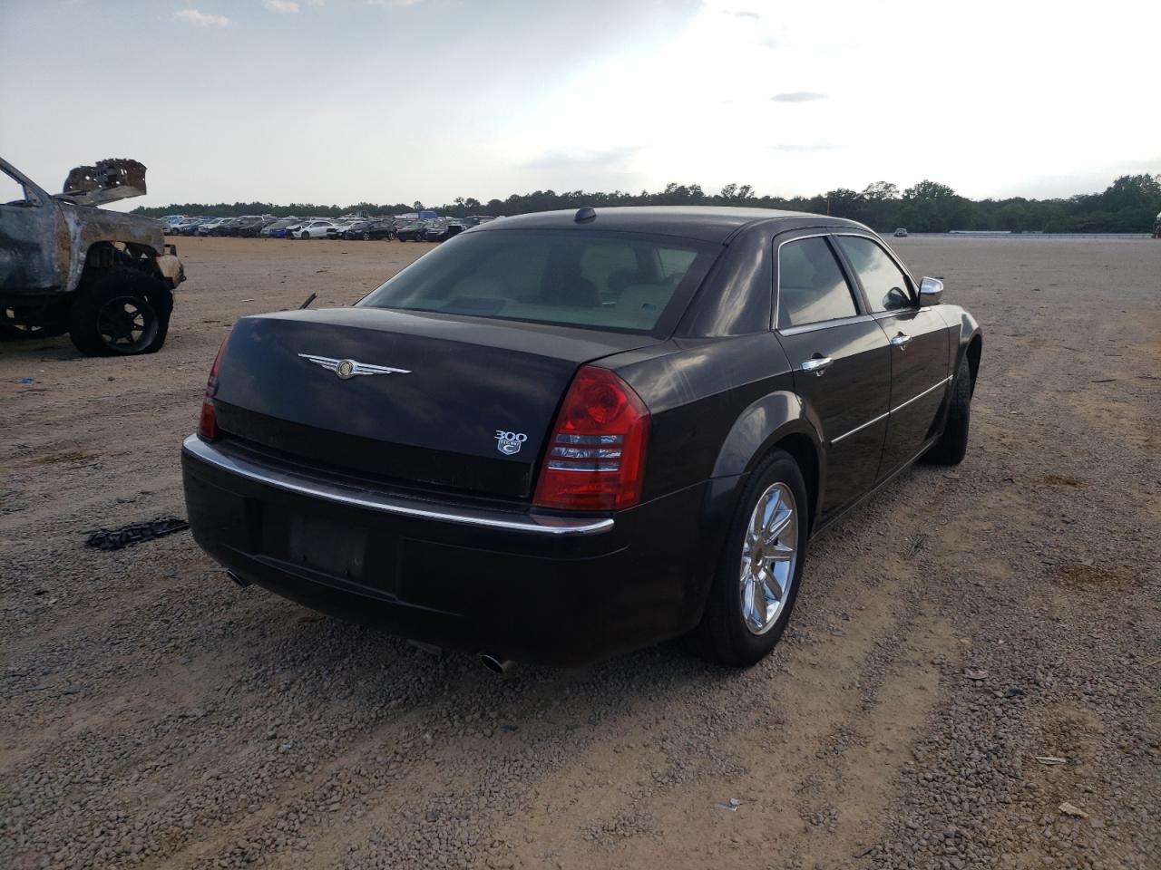 Photo 4 from auction – 2006 CHRYSLER 300C with VIN 2C3KA63H26H170847