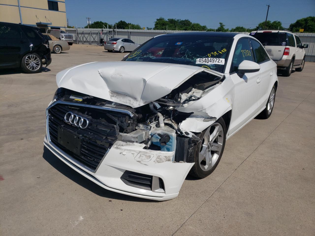 Photo 2 from auction – 2017 AUDI A3 PREMIUM with VIN WAUAUGFF7H1032640