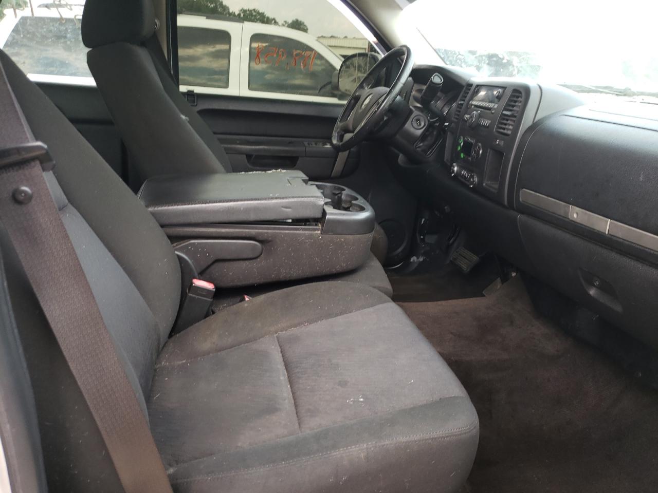 Photo 5 from auction – 2011 CHEVROLET SILVERADO with VIN 3GCPCSE29BG186289