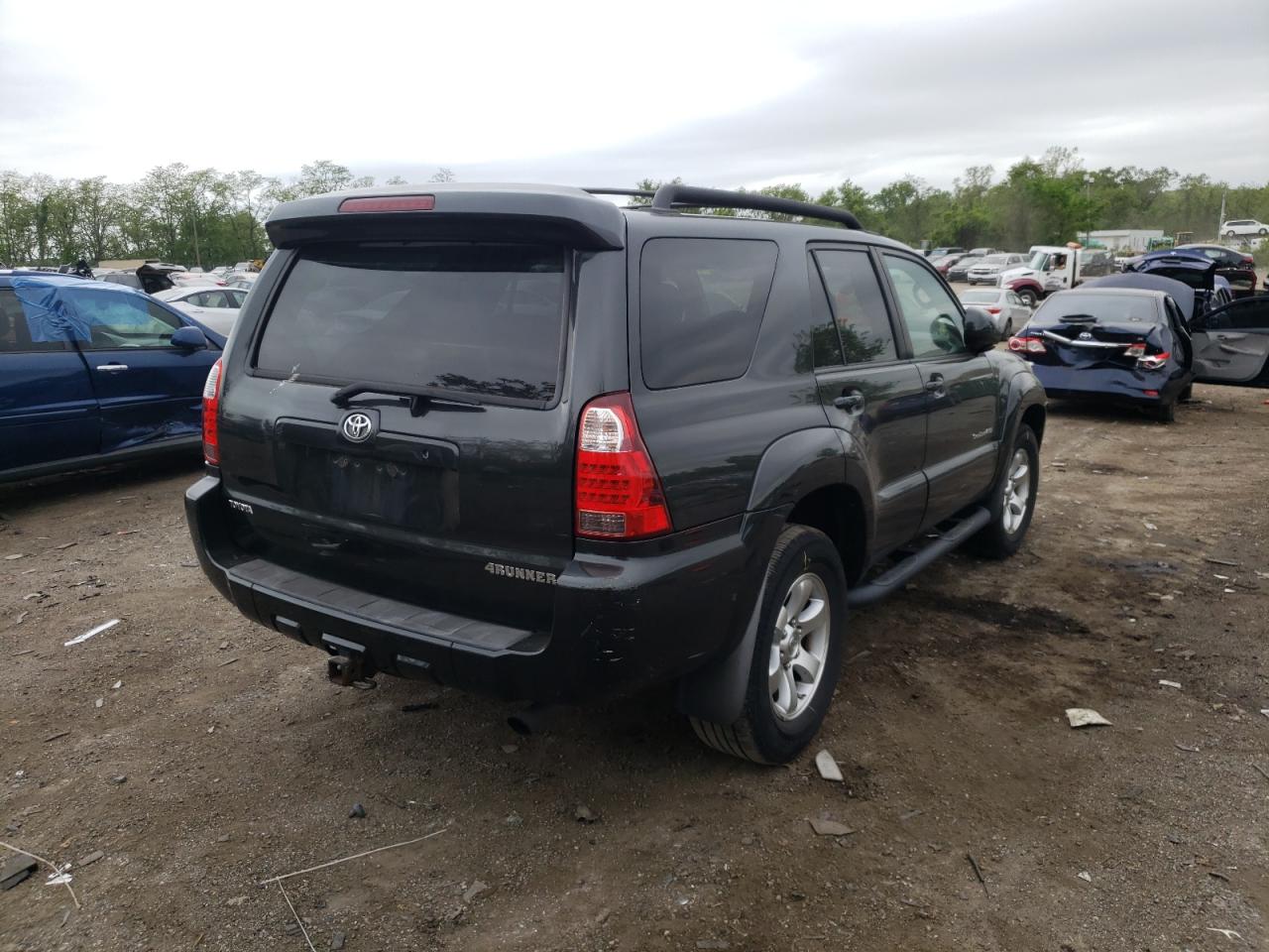 Photo 4 from auction – 2007 TOYOTA 4RUNNER SR with VIN JTEBU14R070128322
