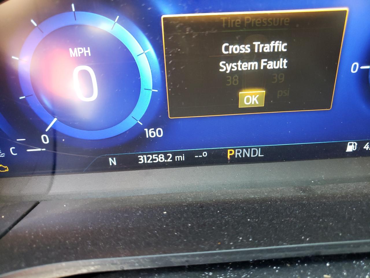 Photo 8 from auction – 2020 FORD ESCAPE SE with VIN 1FMCU9BZ6LUC07471