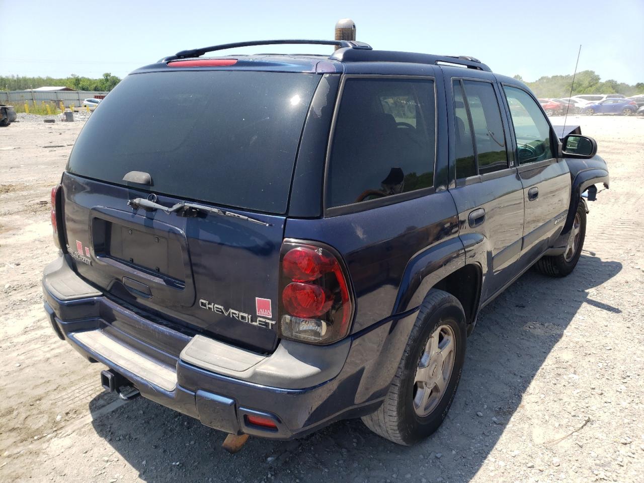 Photo 4 from auction – 2003 CHEVROLET TRAILBLAZE with VIN 1GNDS13S032166419