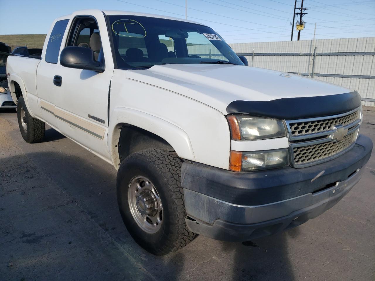 CHEVROLET SILVERADO 2005 with VIN 1GCHK29U95E208354 - Photo from auction