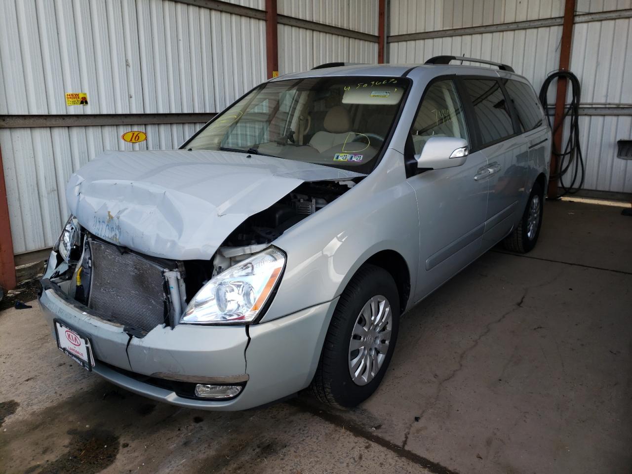 Photo 2 from auction – 2014 KIA SEDONA LX with VIN KNDMG4C74E6540355