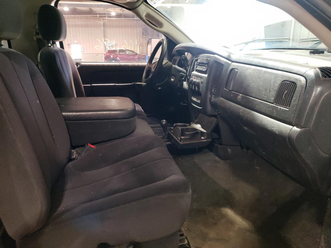 صورة رقم 5 من المزاد - 2003 DODGE RAM 2500 S مع VIN 3D7KU26D93G761229