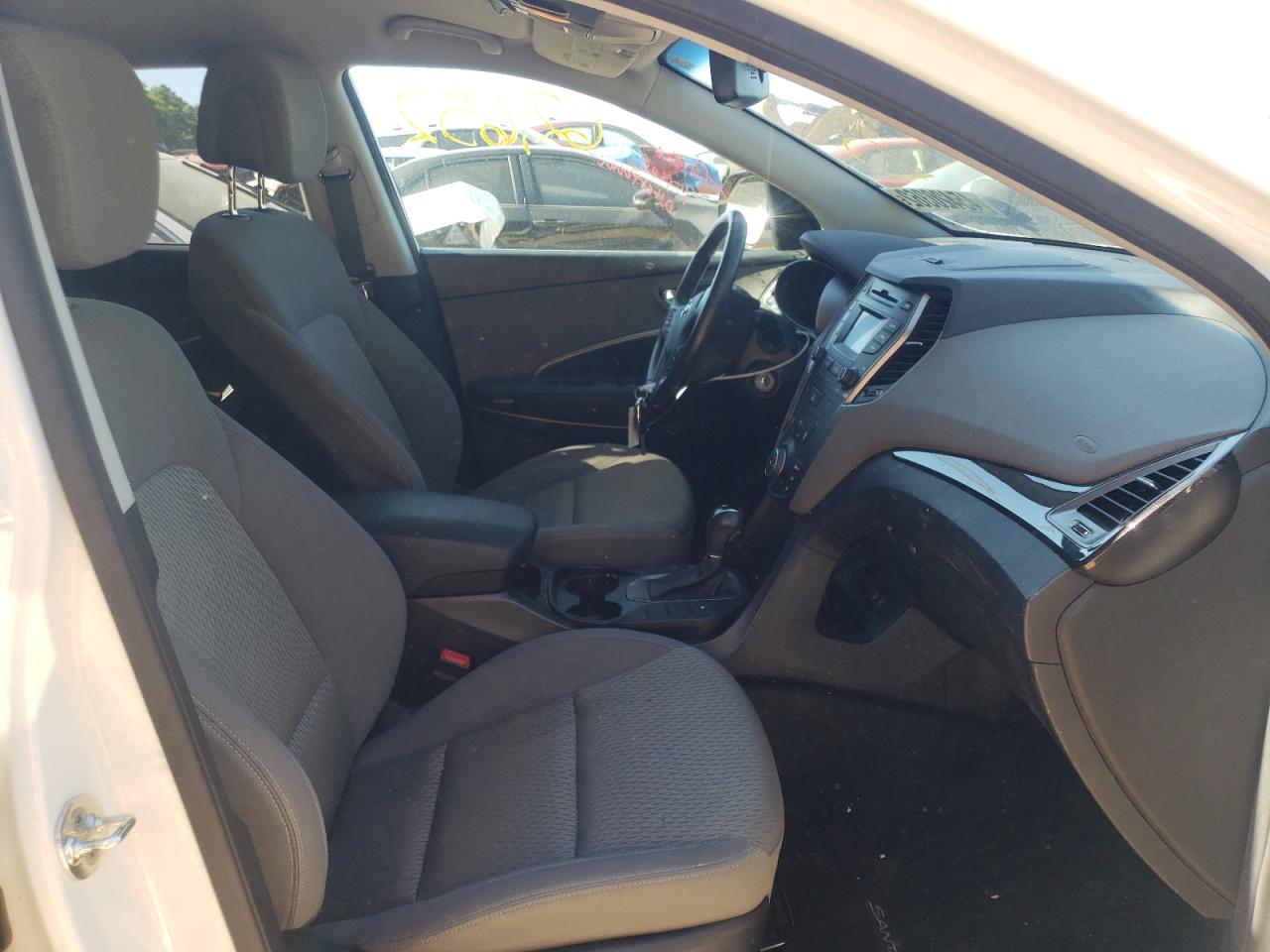 Photo 5 from auction – 2014 HYUNDAI SANTA FE G with VIN KM8SM4HF7EU080325