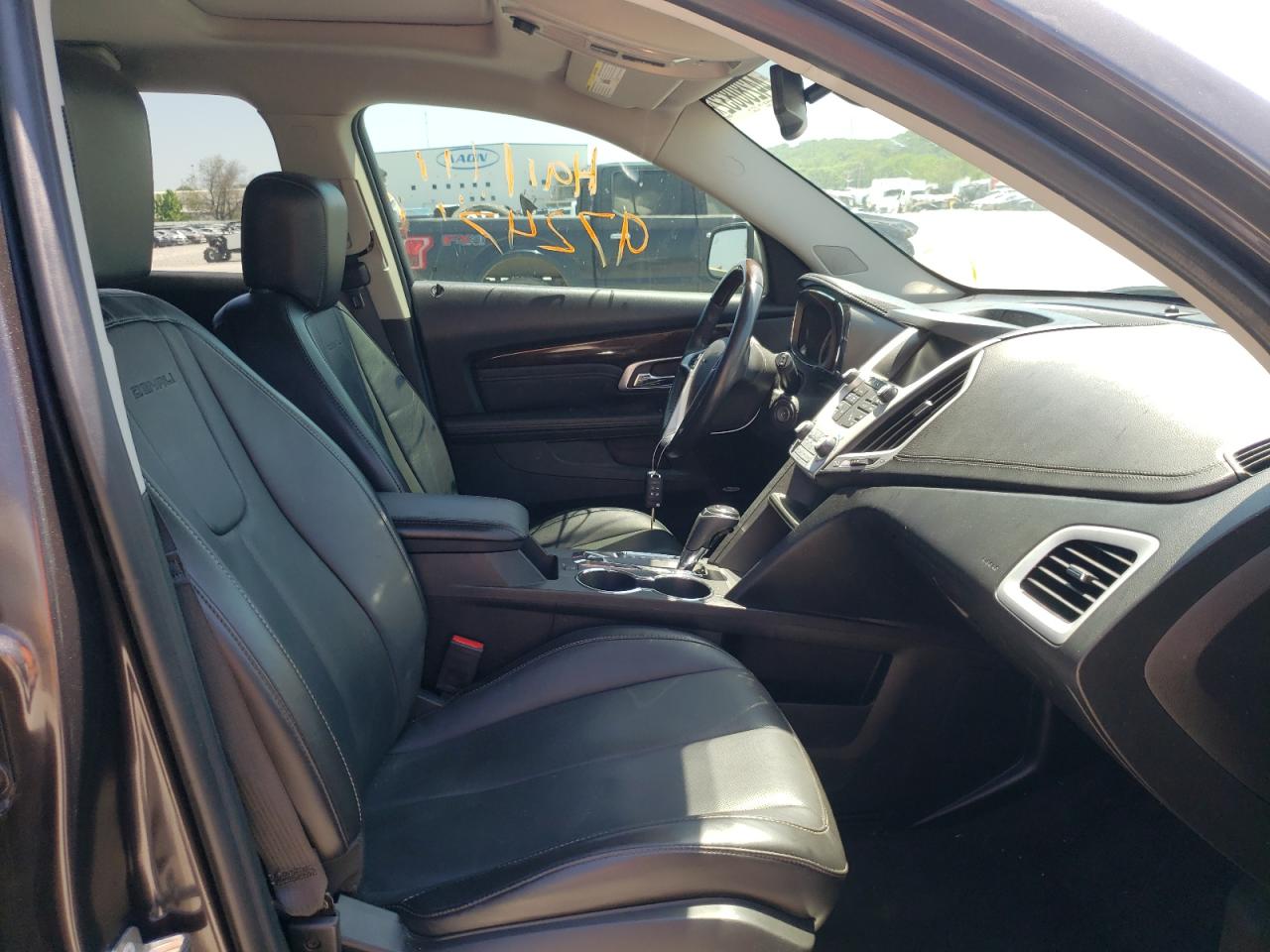 Photo 5 from auction – 2016 GMC TERRAIN DE with VIN 2GKFLRE33G6127789