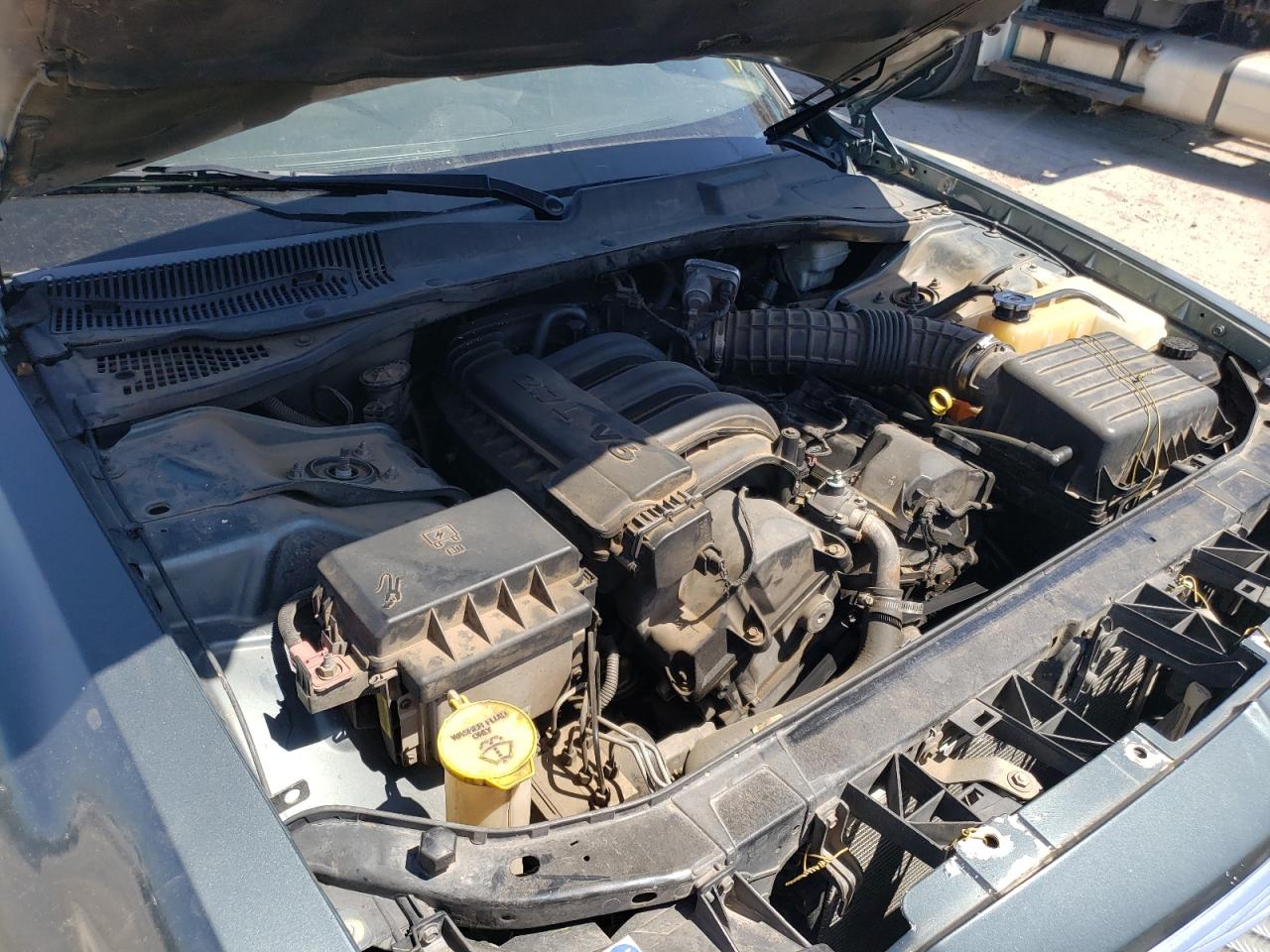 Photo 7 from auction – 2005 CHRYSLER 300 with VIN 2C3JA43R15H532397