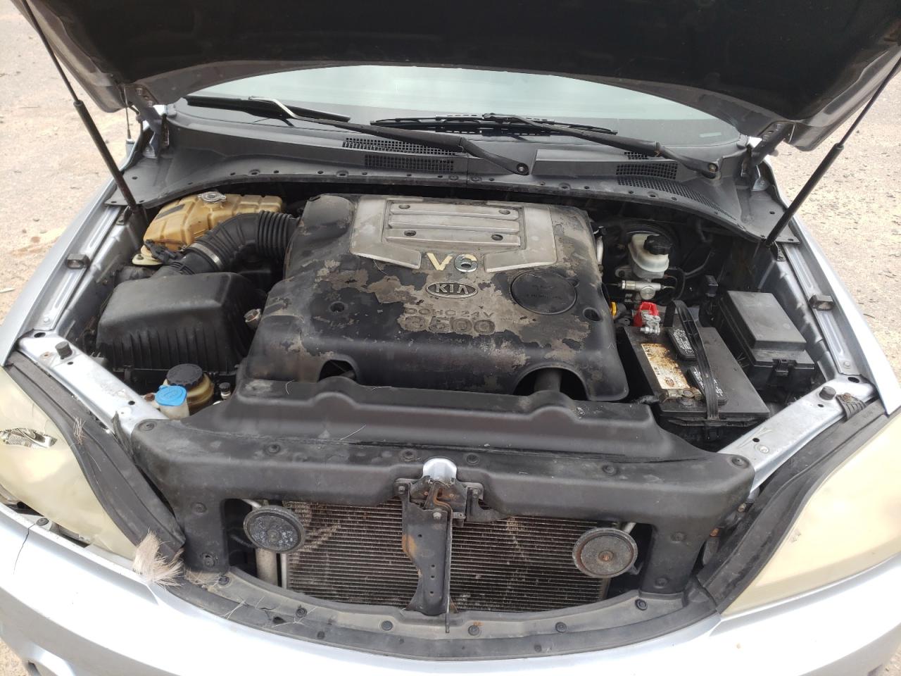 Photo 7 from auction – 2005 KIA SORENTO EX with VIN KNDJC733455371327