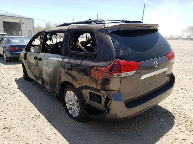 Photo 3 from auction – 2012 TOYOTA SIENNA XLE with VIN 5TDDK3DC5CS031845