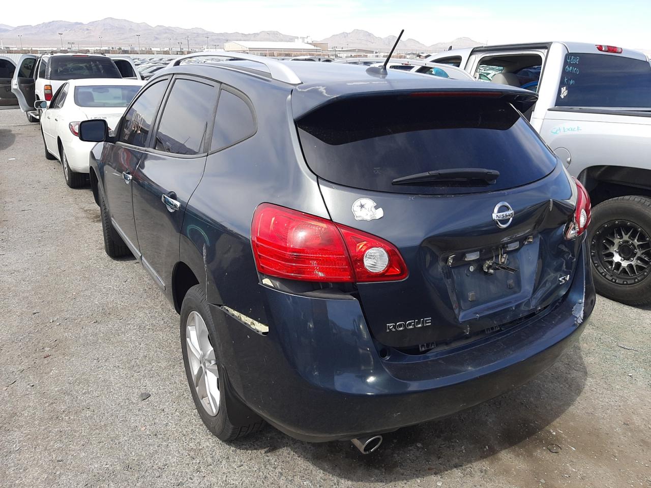 Photo 3 from auction – 2012 NISSAN ROGUE S with VIN JN8AS5MTXCW287157