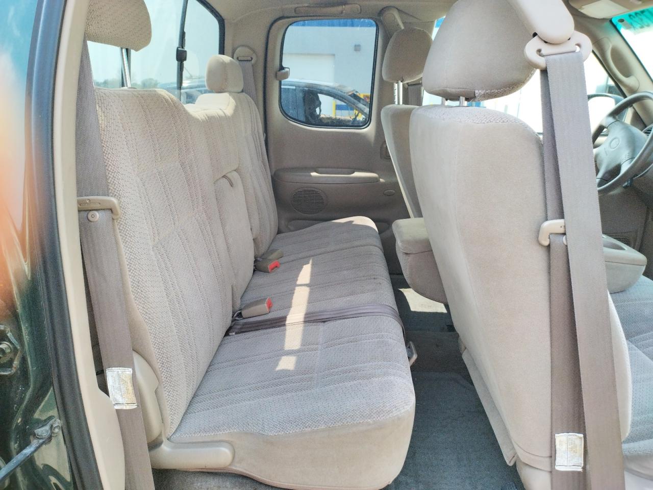 Photo 6 from auction – 2001 TOYOTA TUNDRA ACC with VIN 5TBBT44171S126003