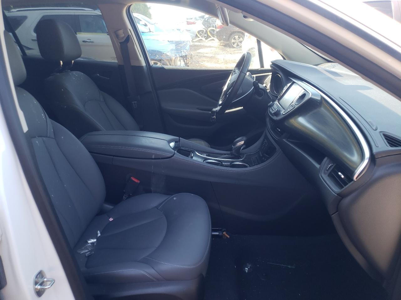 Photo 5 from auction – 2019 BUICK ENVISION E with VIN LRBFXCSA7KD021032