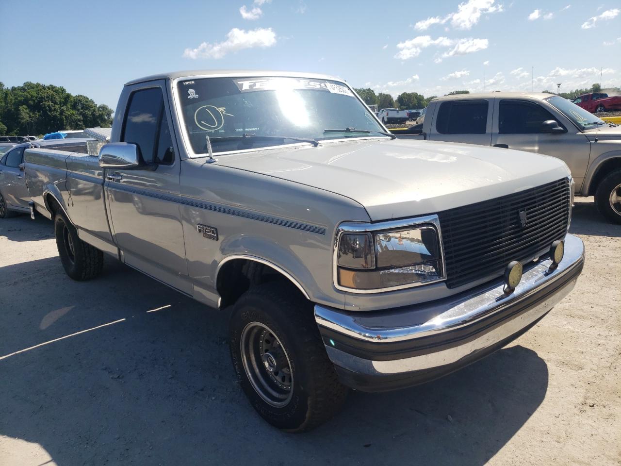 Photo 9 from auction – 1993 FORD F150 with VIN 2FTEF15N9PCA61588