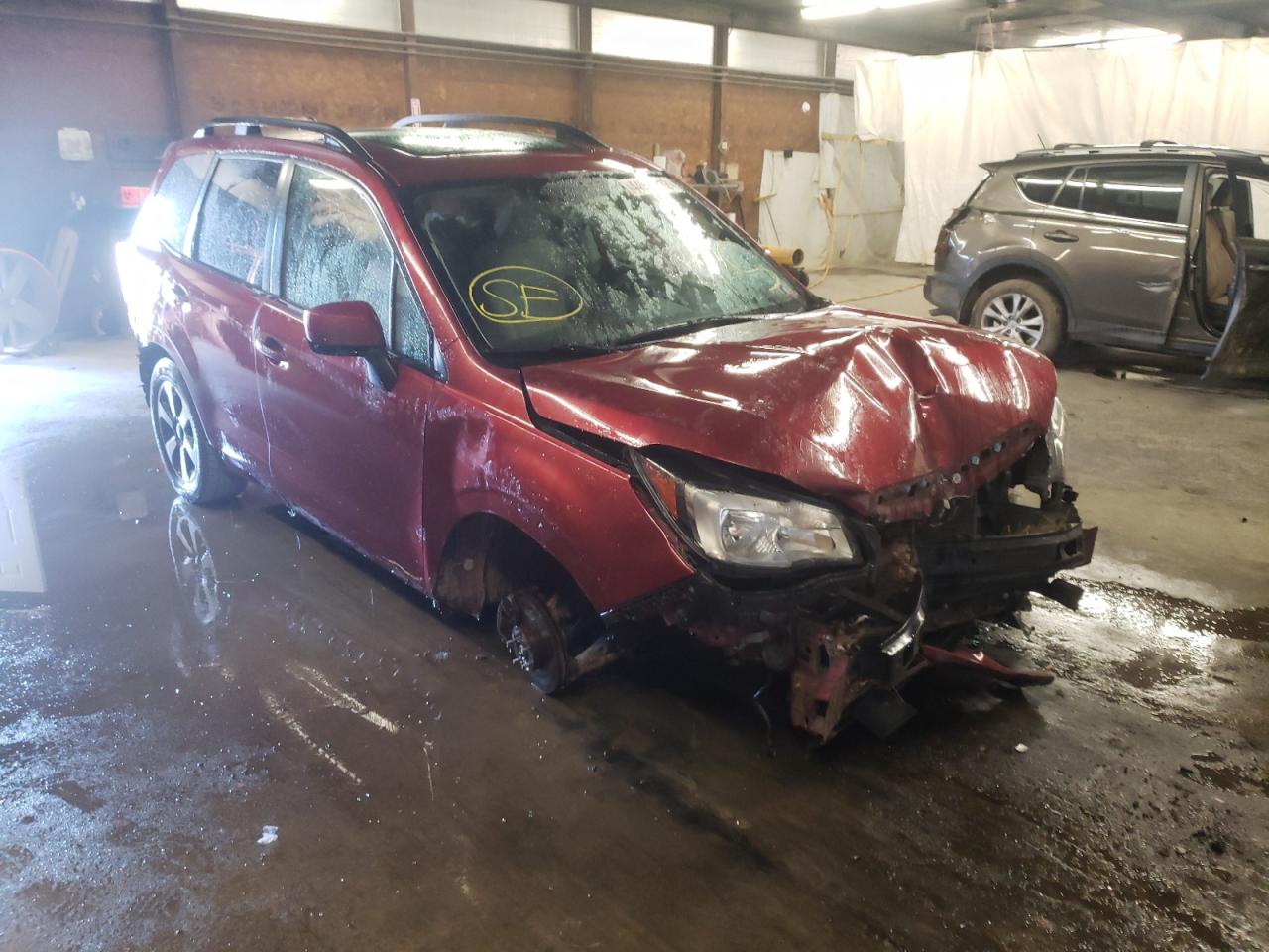 SUBARU FORESTER 2 2017 with VIN JF2SJAEC1HG498096 - Photo from auction